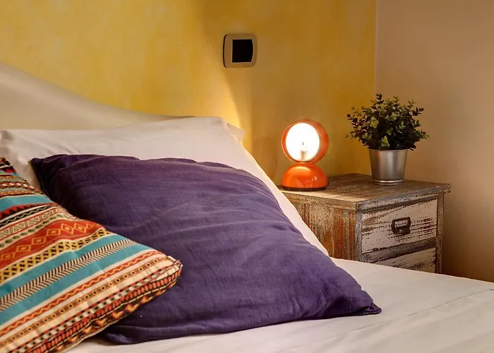 Diciotto Apartment By Mamo Florence